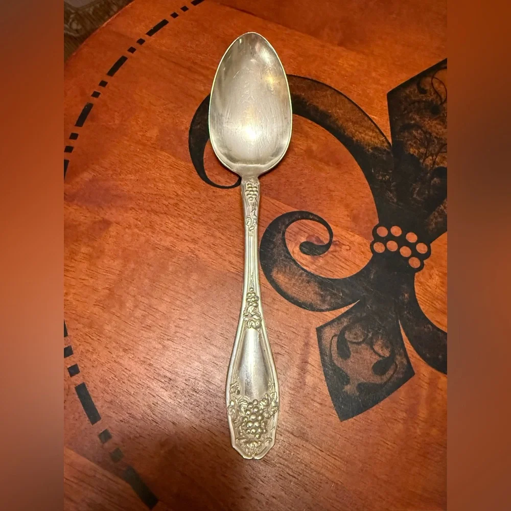 International Silver Company add touch